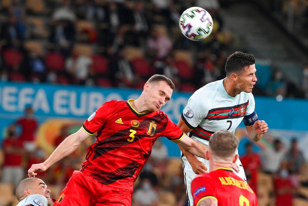 C.Ronaldo đã trải qua trận đấu nỗ lực cùng đội tuyển Bồ Đào Nha.
