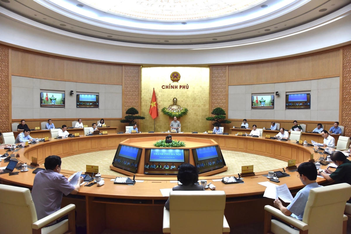 Quang cảnh phiên họp trực tuyến của Chính phủ với các các tỉnh, thành phố trên toàn quốc về phòng chống dịch Covid-19. Ảnh: Quang Hiếu.