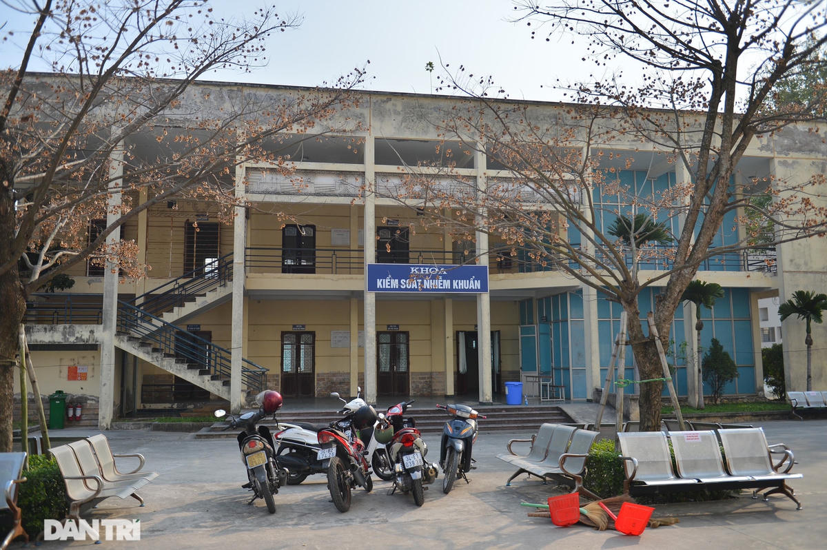 Cận cảnh bệnh viện dã chiến đầu tiên đón bệnh nhân điều trị Covid-19 ở Hải Dương