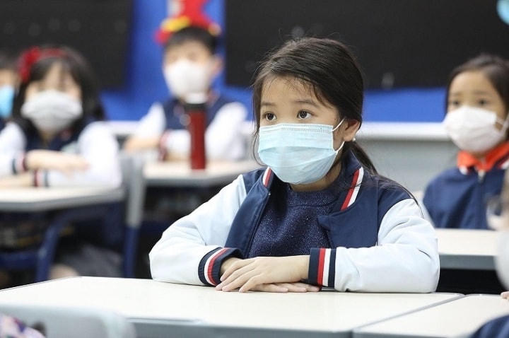 Học sinh tiểu học ở Hà Nội vẫn chưa được trở lại trường học trực tiếp.