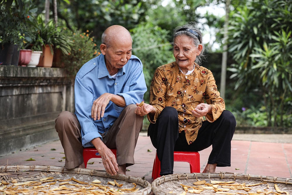 Ông bà Triệu Thị Hải: “Vì đất nước chúng tôi không tiếc điều gì”.