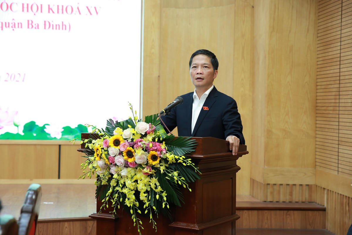 Ông Trần Tuấn Anh phát biểu cảm ơn cử tri