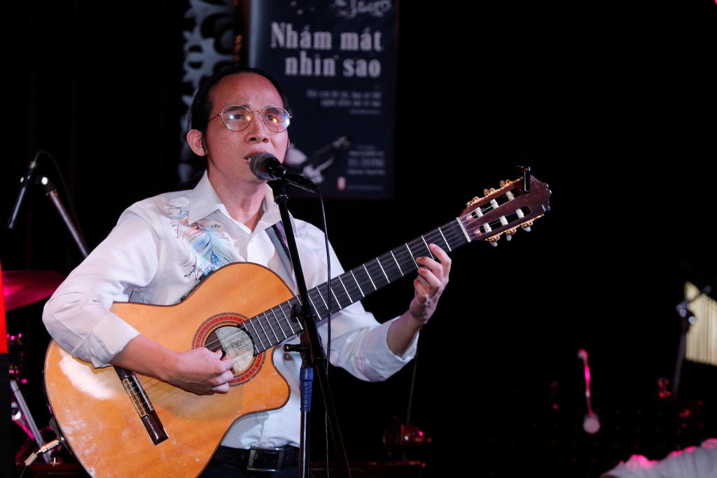 Nghệ sĩ Hà Chương.