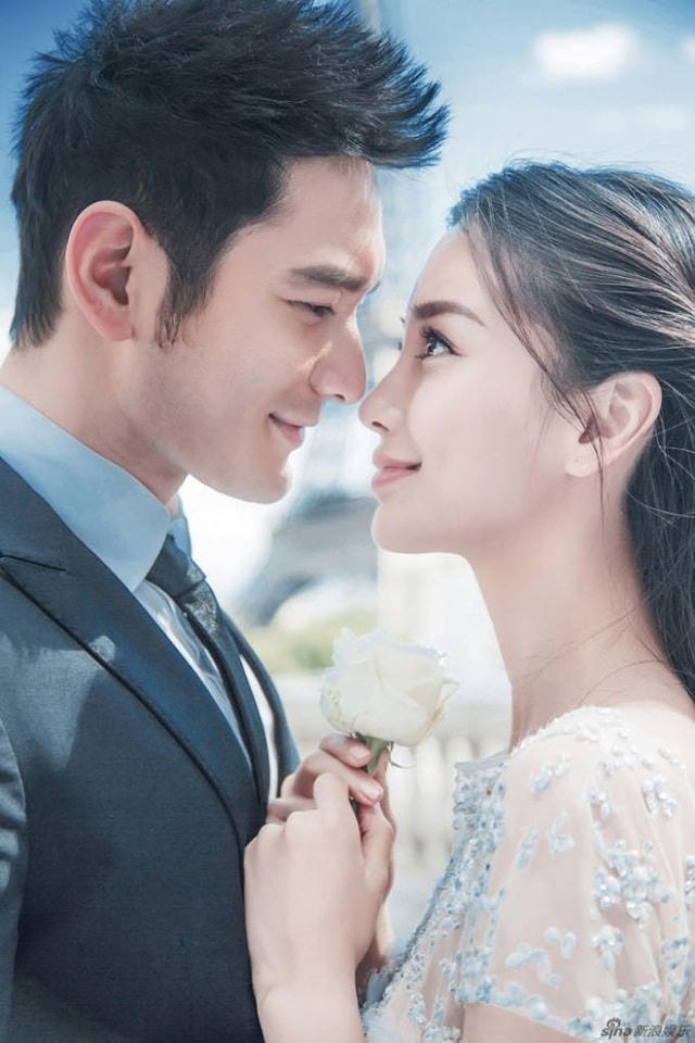 Mối quan hệ giữa Angelababy và Huỳnh Hiểu Minh vẫn khiến fan tò mò khi thông tin cặp đôi đã thực sự ly hôn lại bùng phát trên mạng xã hội. 