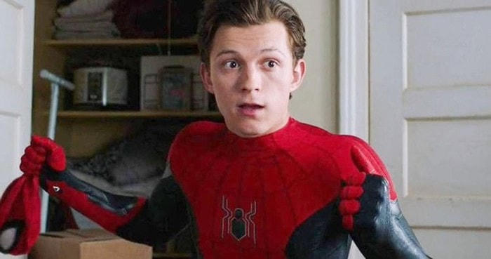 Bộ phim có sự tham gia của Tom Holland - người chuyên đóng vai người nhện. 