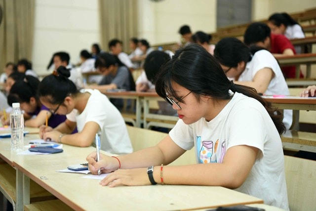 Thí sinh tham gia kỳ thi tốt nghiệp THPT 2020