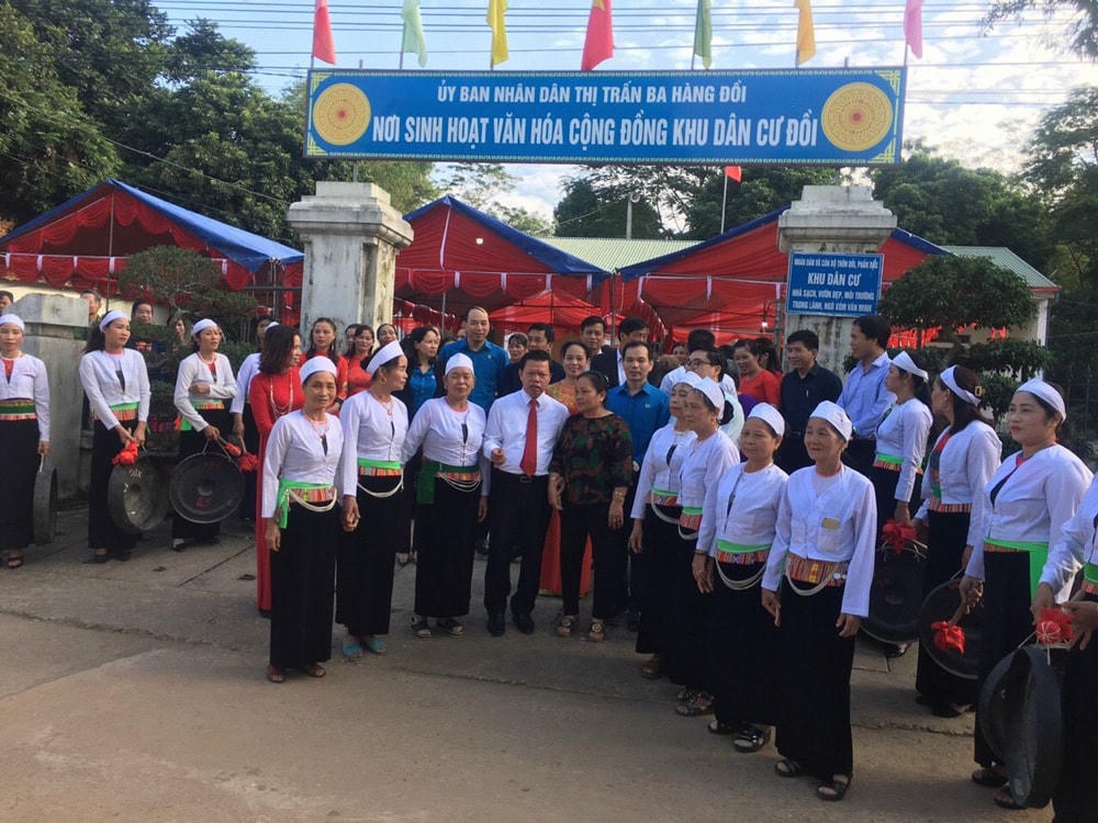 Hình ảnh đẹp trong Ngày hội Đại đoàn kết năm 2020 ở khu dân cư Đồi, thị trấn Ba Hàng Đồi (huyện Lạc Thủy, Hòa Bình).