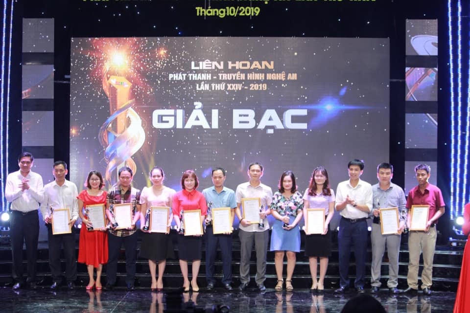 Phóng viên 'hóa trang' tiếp cận hiện trường vụ thảm án ám ảnh nhất Nghệ An