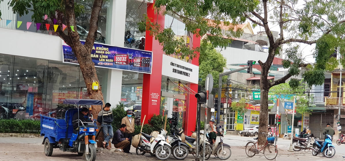Lên T.p tìm việc là giải pháp duy nhất lúc này với người lao động tự do tại Thanh Hóa. Tuy nhiên, giải pháp này cũng rơi vào bế tức do ảnh hưởng của dịch Covid-19.