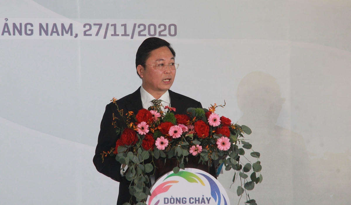 Ông Lê Trí Thanh, Chủ tịch UBND tỉnh Quảng Nam phát biểu tại Diễn đàn.