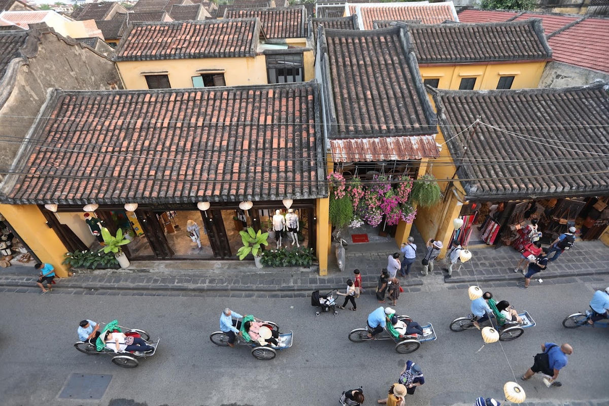 Hội An cổ kính nhưng lại hiện đại trong tư duy phát triển du lịch – Một trong những thành quả từ tư duy dám nghĩ, dám làm của cán bộ.