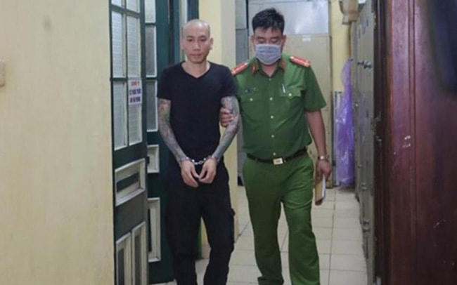 Đối tượng Lê Văn Phú tại cơ quan Công an.