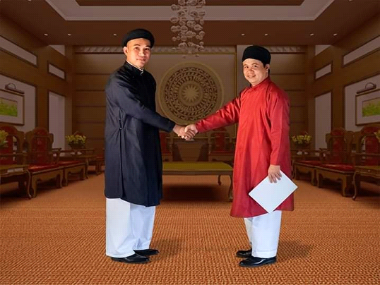 Mặc áo dài ngũ thân trong nghi lễ ngoại giao.