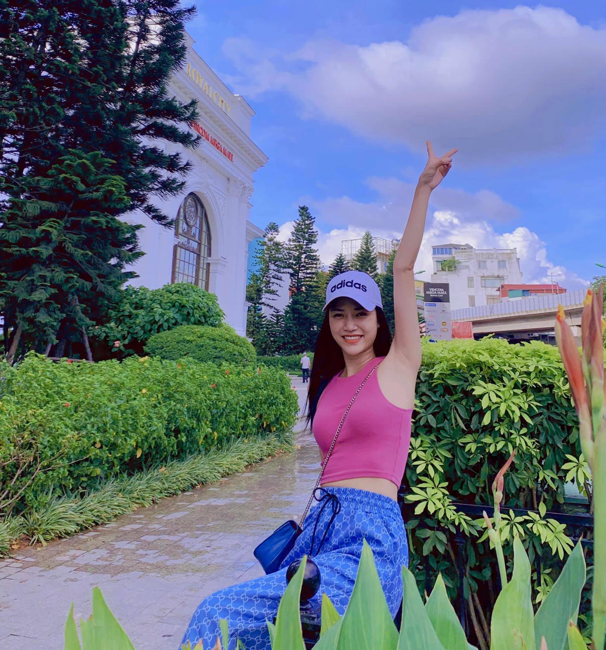 Là một gương mặt mới đầy tiềm năng của vũ trụ VTV, Anh Đào là cái tên hứa hẹn sẽ thay thế dàn diễn viên gạo cội trong tương lai.