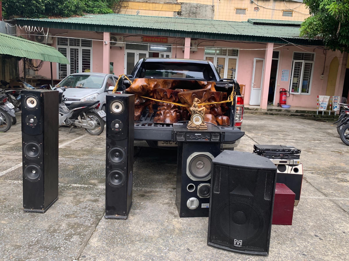 Nhiều tài sản của các cơ quan Nhà nước cũng như người dân bị nhóm siêu trộm này đánh cắp.