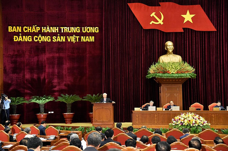 Tại Hội nghị này, Trung ương thảo luận, cho ý kiến, xem xét về: Tình hình kinh tế - xã hội năm 2020, kế hoạch phát triển kinh tế - xã hội năm 2021; việc tiếp tục hoàn thiện các dự thảo văn kiện trình Đại hội XIII của Đảng; công tác nhân sự Ban Chấp hành Trung ương khóa XIII và một số vấn đề quan trọng khác. Ảnh: VGP/Nhật Bắc.