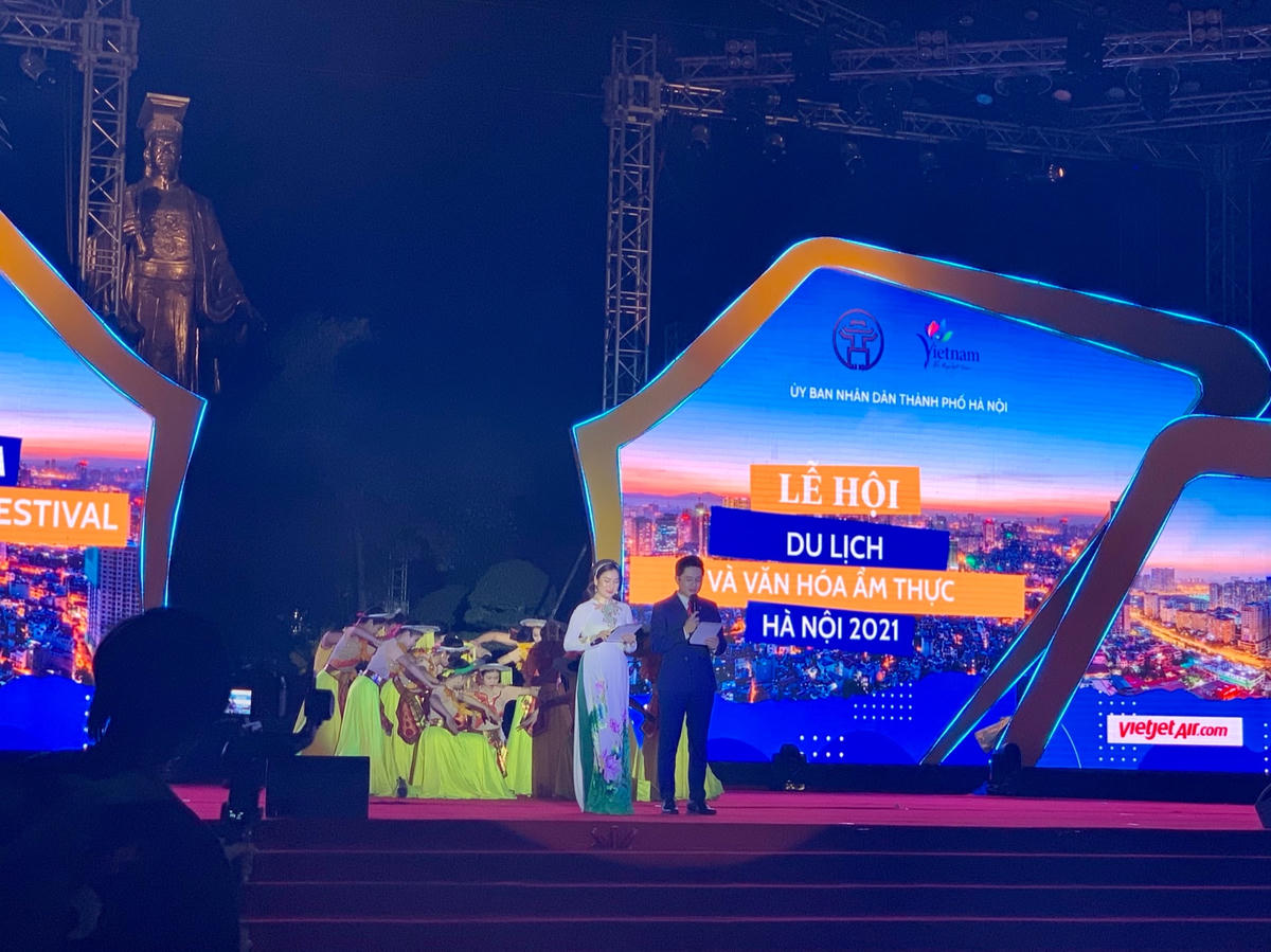 Khai mạc Lễ hội du lịch và văn hóa ẩm thực Hà Nội 2021