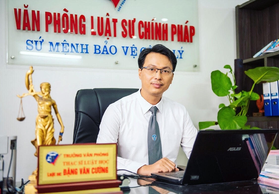 Luật sư Đặng Văn Cường, trưởng văn phòng Luật sư Chính Pháp, Đoàn Luật sư TP Hà Nội.