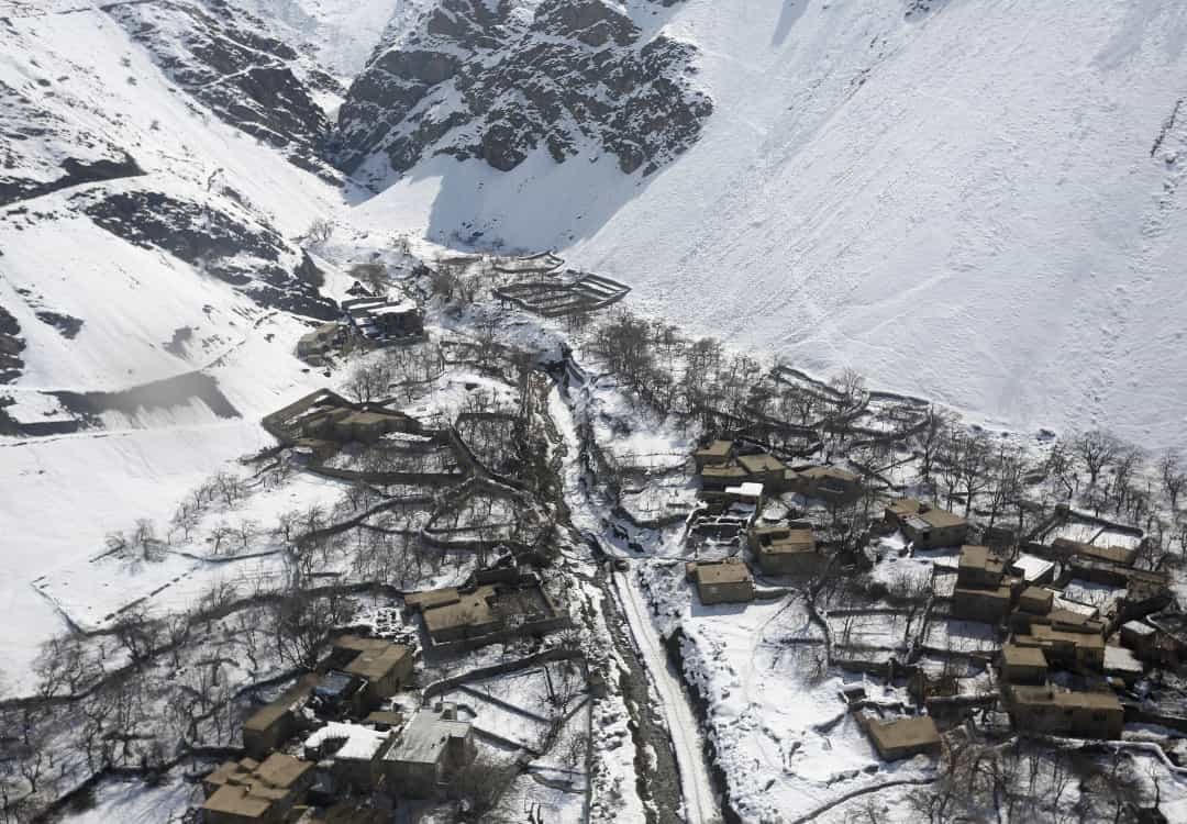 Trận tuyết lở tồi tệ nhất trong lịch sử gần đây xảy ra ở Afghanistan vào năm 2015, tổng cộng có 40 trận tuyết lở xảy ra tại tỉnh Panjshir, tàn phá khu vực này. Ít nhất 310 người đã thiệt mạng trong các trận lở tuyết. Đó là thảm họa tồi tệ nhất thuộc loại này trong 3 thập kỷ.  