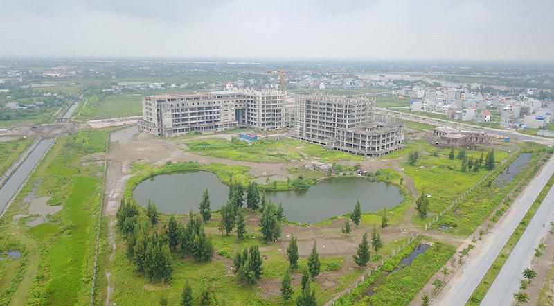 Dự án xây dựng Bệnh viện Đa khoa tỉnh Nam Định mới (dự án Bệnh viện 700 giường cũ) là một trong những dự án chưa hoàn thiện thủ tục đầu tư ở Nam Định nên chưa thể giải ngân.