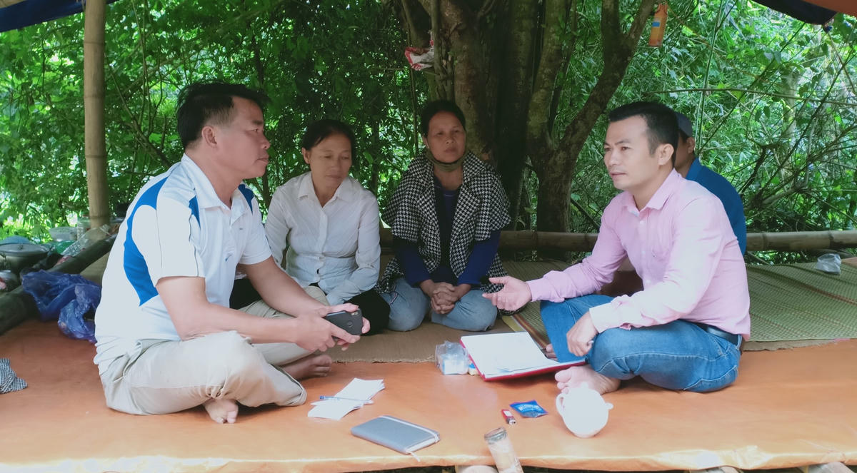 Người dân kể về việc nhà máy hoạt động gây ô nhiễm môi trường.