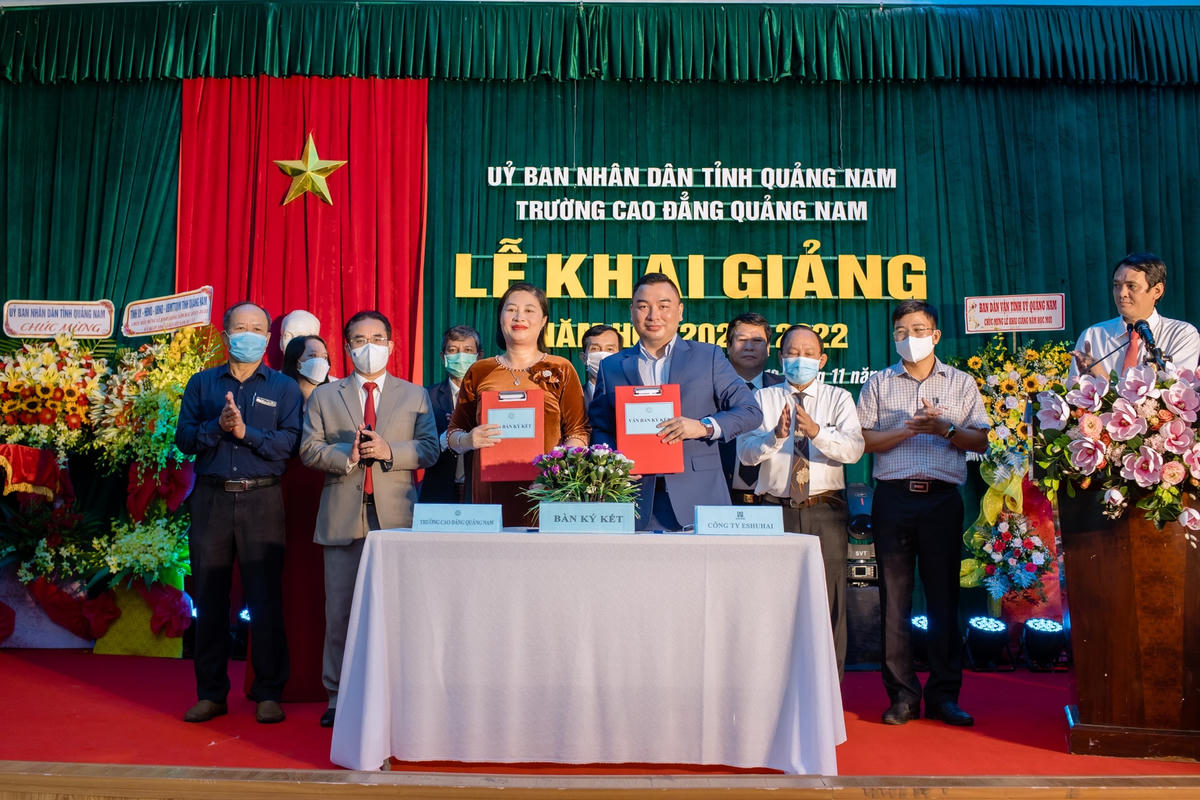 Ký kết hợp tác đào tạo giữa nhà trường và doanh nghiệp