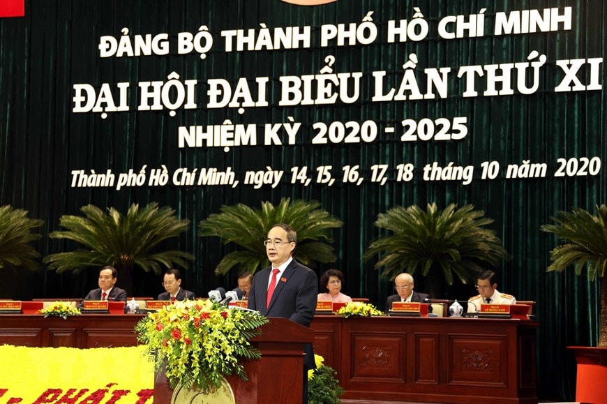 Ủy viên Bộ Chính trị, Bí thư Thành ủy Thành phố Hồ Chí Minh Nguyễn Thiện Nhân phát biểu tại Đại hội. (Ảnh: TTXVN).