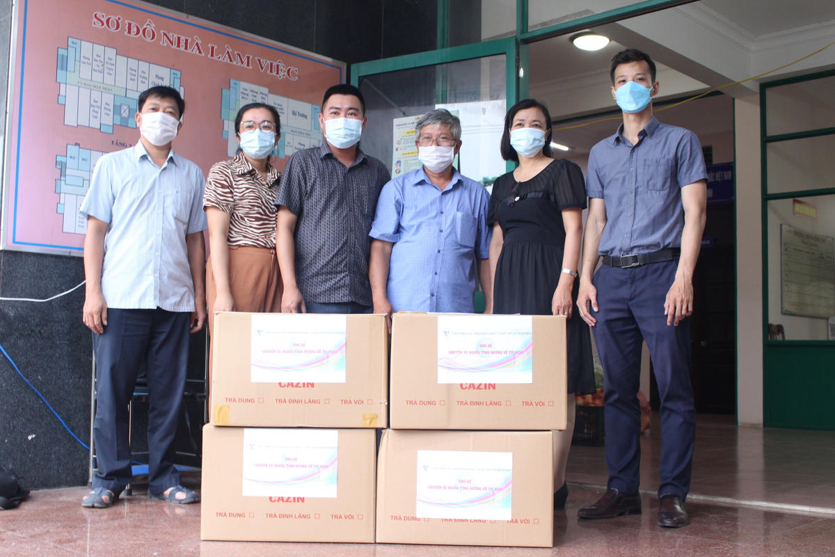 Ủy ban MTTQ Việt Nam tỉnh Bình Định, tiếp nhận hỗ trợ nhu yếu phẩm của các nhà hảo tâm ủng hộ cho người dân vùng dịch TP. Hồ Chí Minh