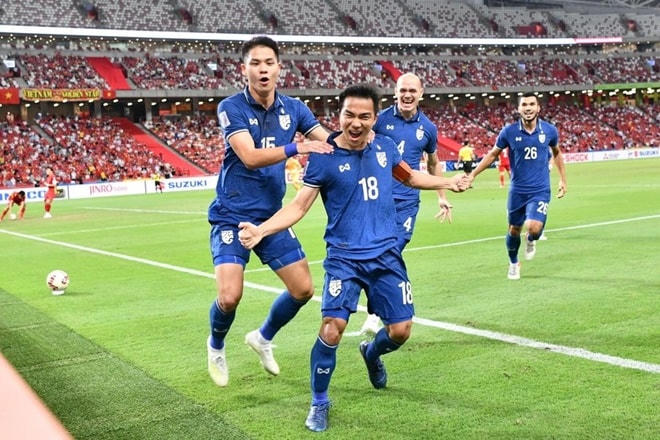 Chanathip phá lưới tuyển Việt Nam. Ảnh: TTVH.