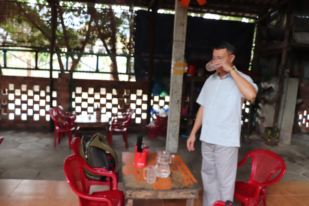 Ông Nguyễn Văn Thành, chủ quán thịt chó ở phường Cẩm Châu, cho biết sẽ chấp hành chủ trương dừng kinh doanh thịt chó của thành phố Hội An.