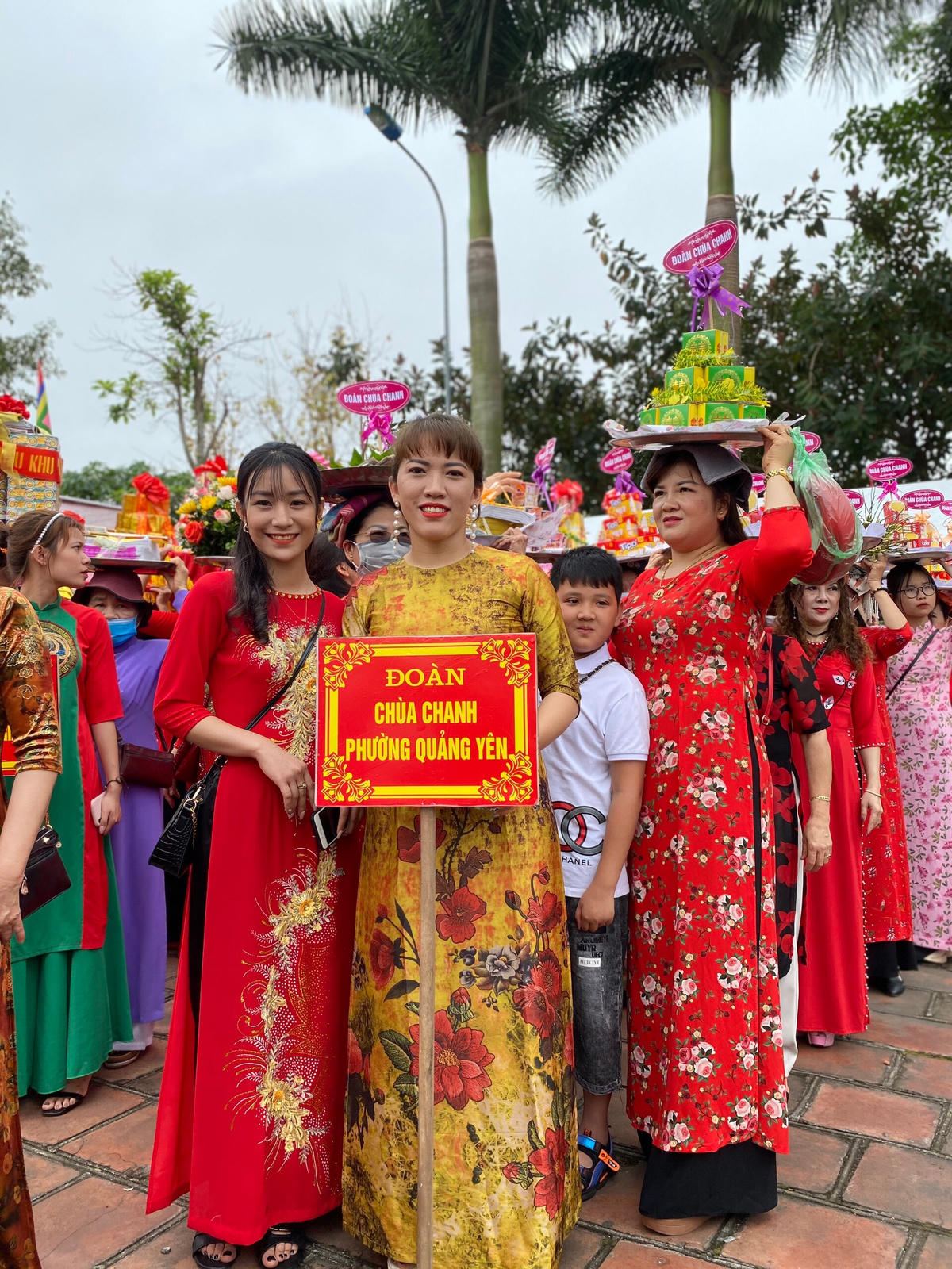 Lễ hội có sự tham gia của các đoàn rước trên địa bàn TX Quảng Yên.