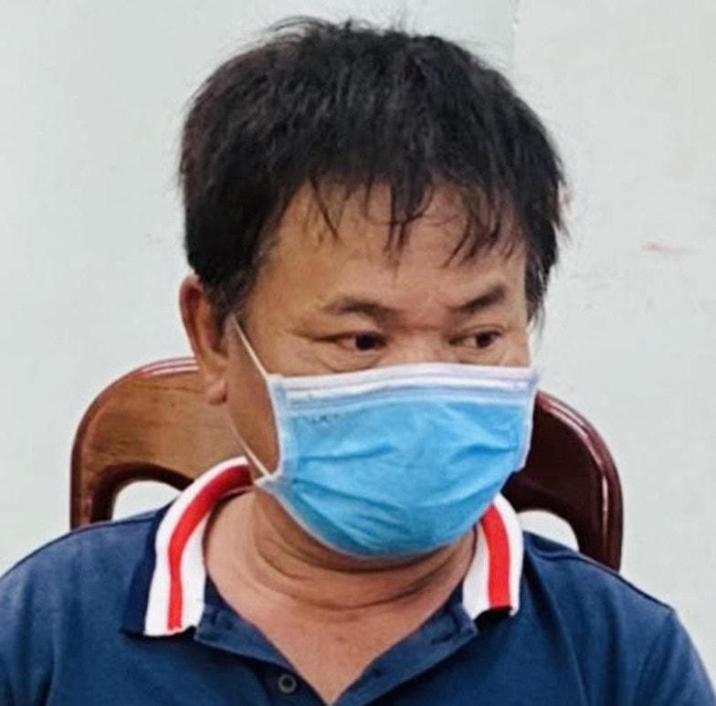 Đối tượng Phan Văn Thống tại cơ quan công an.