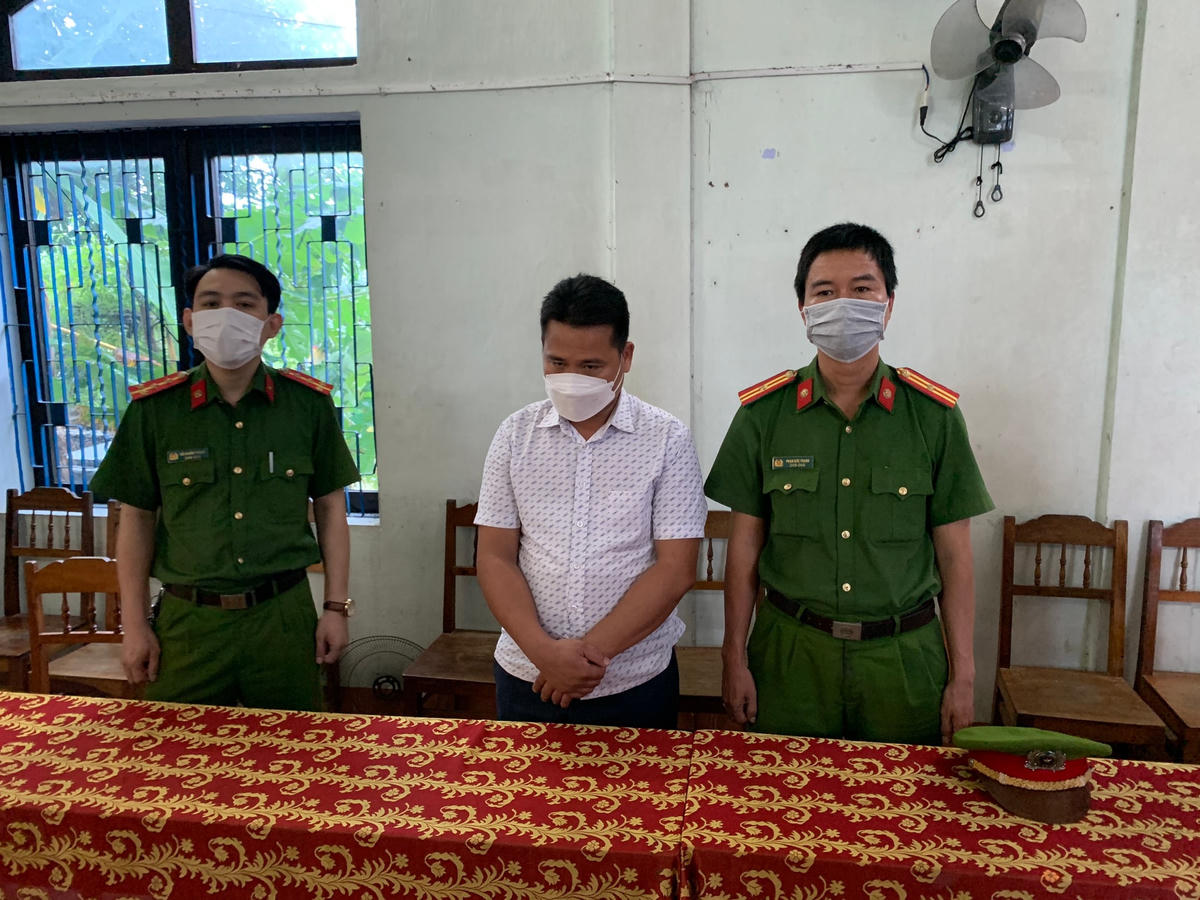 Đối tượng Đỗ Văn Mạnh .
