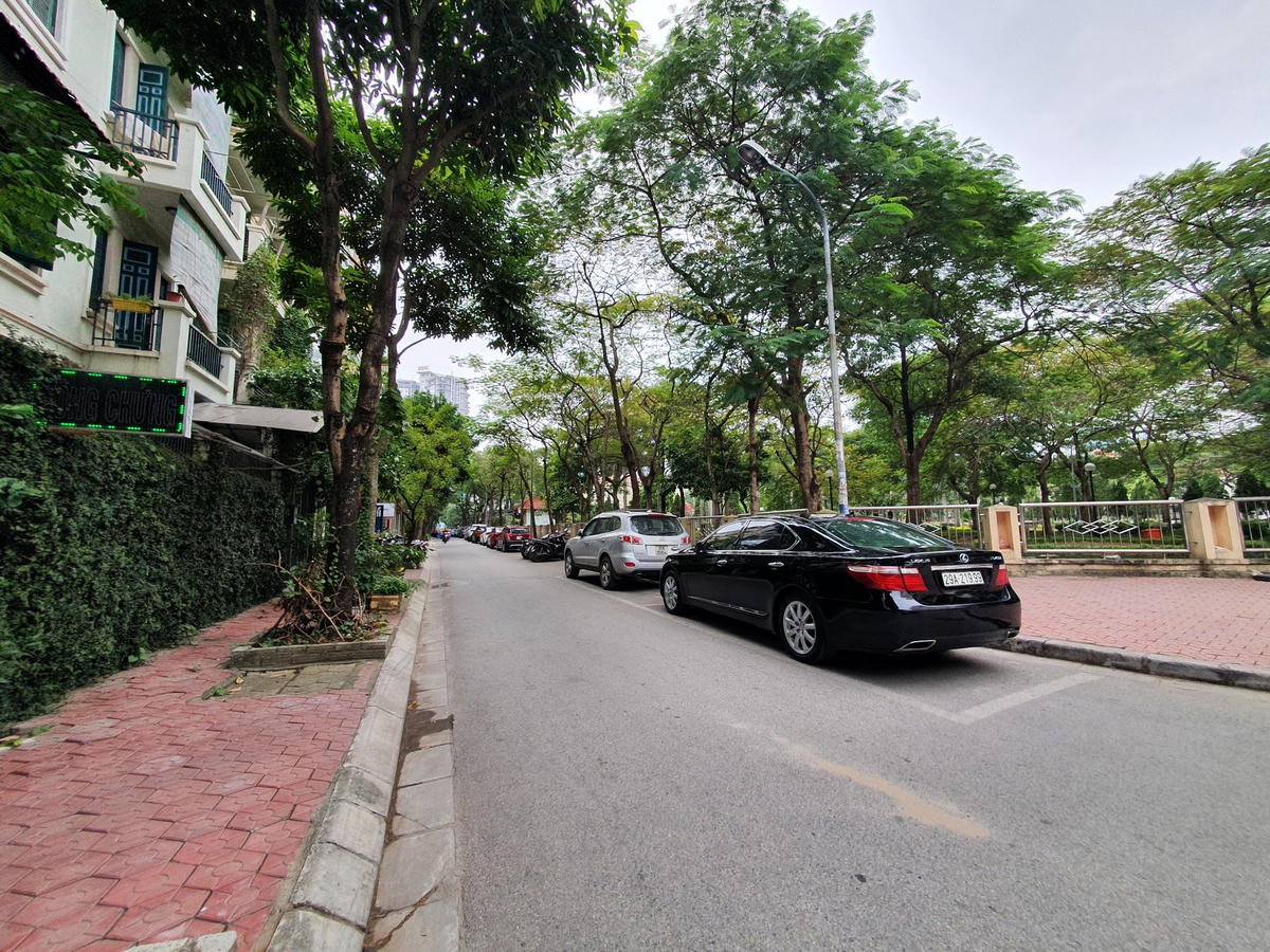 Dự kiến đến tháng 12/2021, sau khi có quyết định chính thức, việc cắm biển đặt tên đường sẽ được thực hiện.