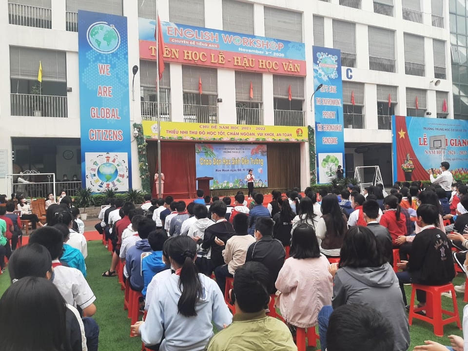 Gần 80% học sinh tiểu học, lớp 6 của Hà Nội trở lại trường