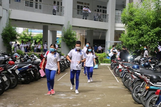 Lãnh đạo Sở GD-ĐT tỉnh An Giang cho rằng, kỳ thi THPT 2020 diễn ra an toàn, đúng quy chế.