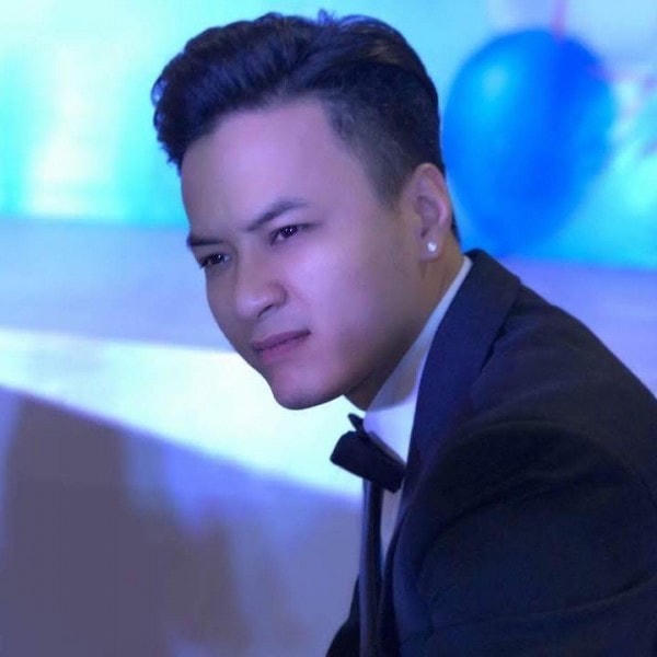 Diễn viên Hồng Đăng.