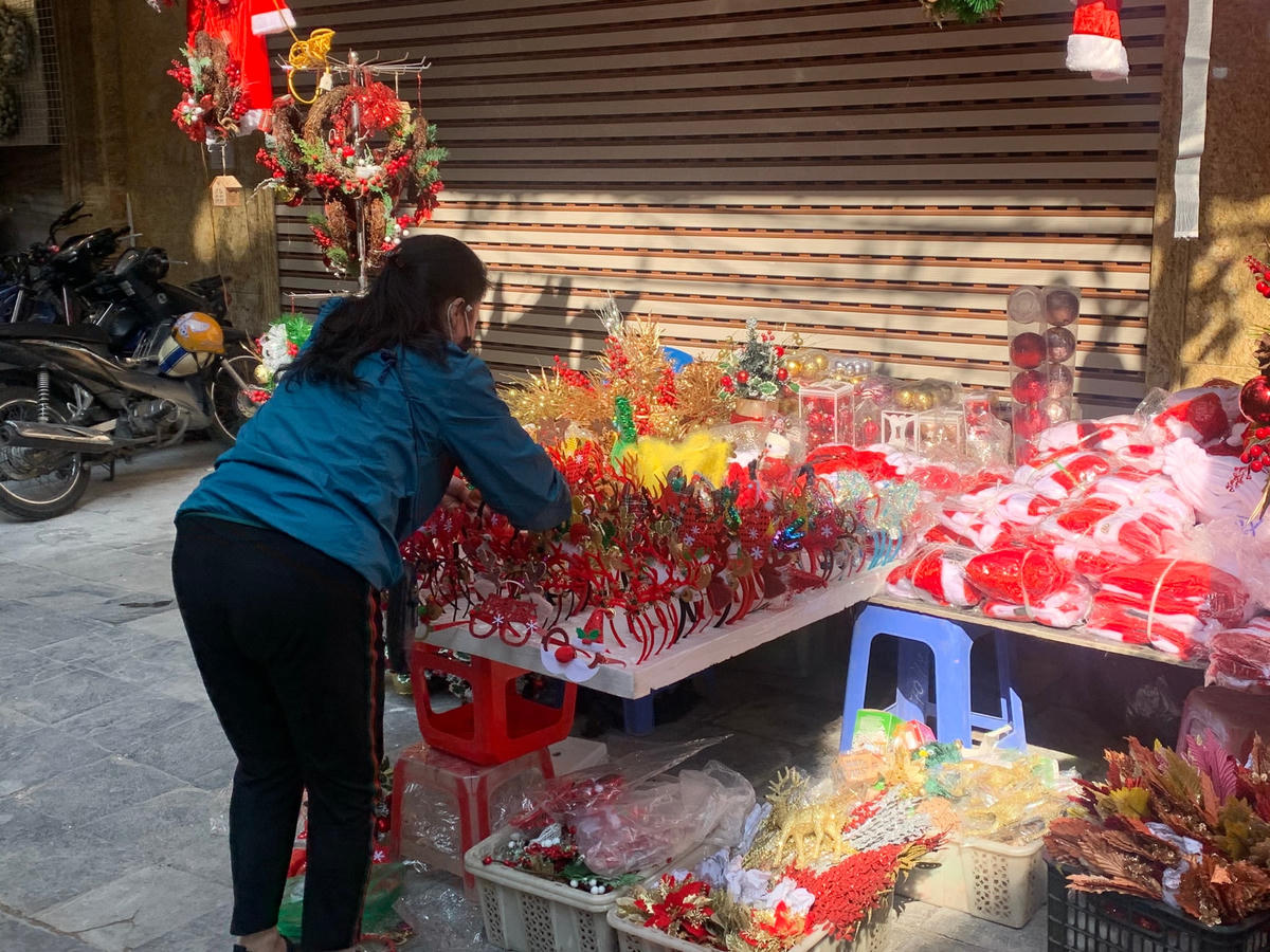  Những món đồ trang trí quen thuộc mùa Noel.