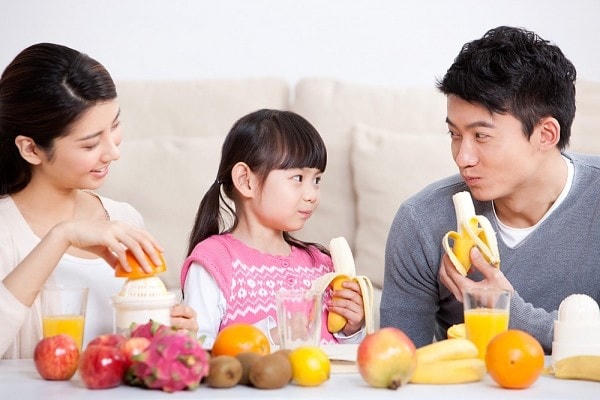 Ăn nhiều hoa quả là biện pháp kiểm soát cân nặng hữu hiệu.