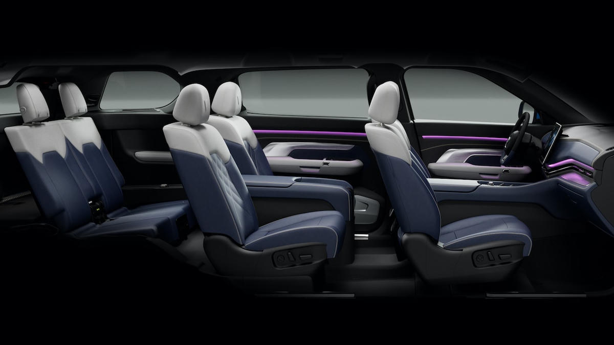 'Soi' chi tiết bộ đôi bom tấn VF e35 và VF e36 vừa chính thức trình làng tại LA Auto Show 2021