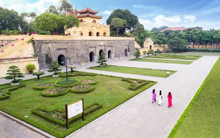 Khu di tích Hoàng thành Thăng Long có sức hấp dẫn lớn đối với du khách trong và ngoài nước.