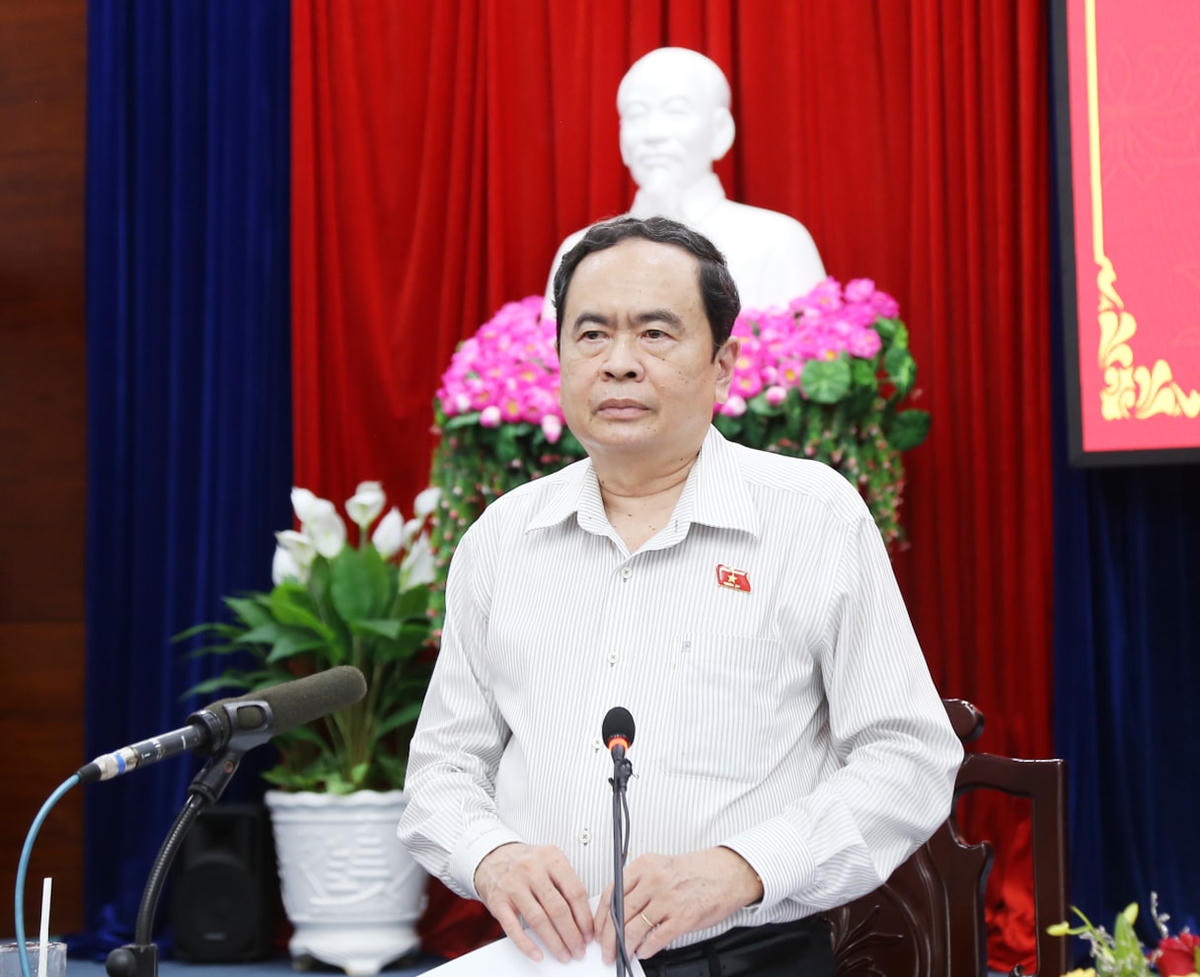 Phó Chủ tịch Thường trực Quốc hội Trần Thanh Mẫn lưu ý Bạc Liêu dành tối thiếu 30% ngân sách y tế cho y tế dự phòng.