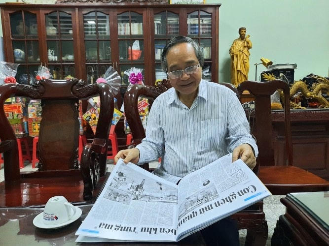 Linh mục chánh xứ Phaolô Phạm Trung Dong luôn tâm huyết với Lớp học tình thương Hướng Tâm. Ảnh: TG.