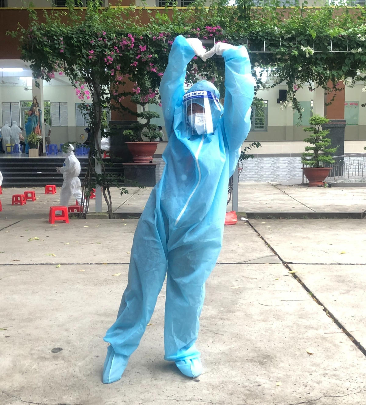 Khi hết dịch, Thùy sẽ đưa mẹ vào TP HCM du lịch.