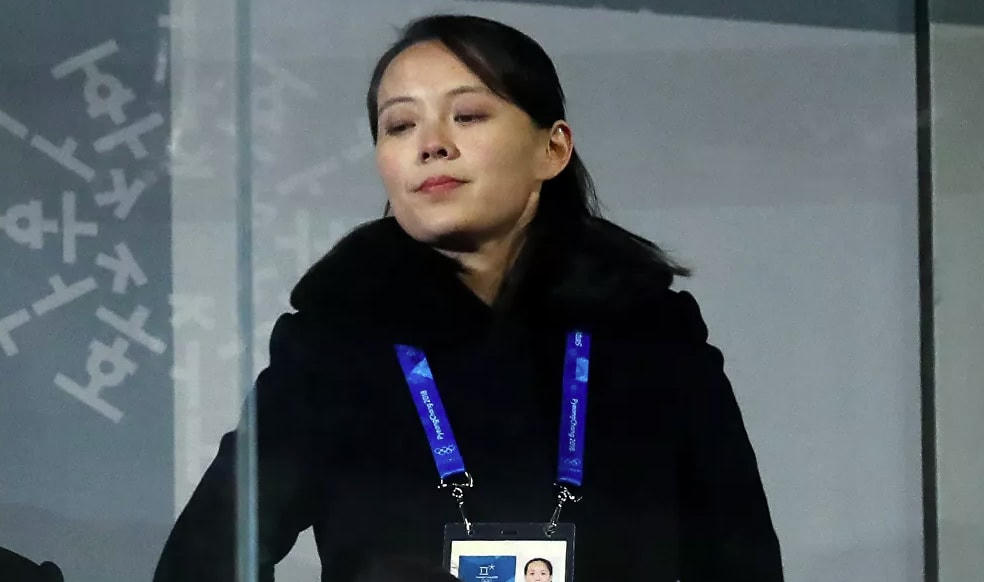 Kim Yo-jong là con út trong bảy người con và là con gái duy nhất của cố Chủ tịch Kim Jong-il và người phụ nữ Nhật Bản Ko Yong-hui. Yong-hui cũng là mẹ của Kim Jong-un. Trong ảnh: Kim Yo-jong tham dự Lễ Khai mạc Thế vận hội Olympic mùa đông Pyeongchang 2018.