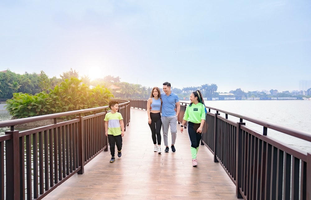 Theo chân gia đình diễn viên Mạnh Trường 'xả hơi' cuối tuần 