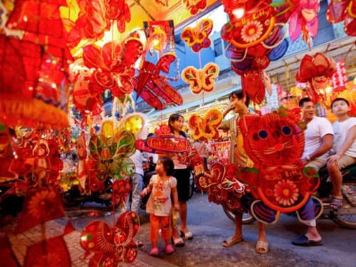 Nhiều điểm vui chơi Tết Trung thu trên phố cổ Hà Nội