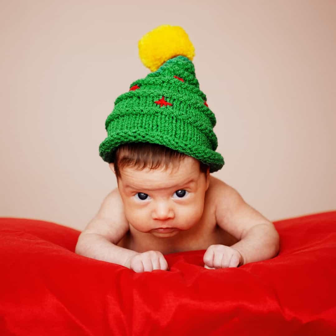 [ẢNH] Ngất ngây ngắm những 'ông, bà Noel' nhí siêu đáng yêu