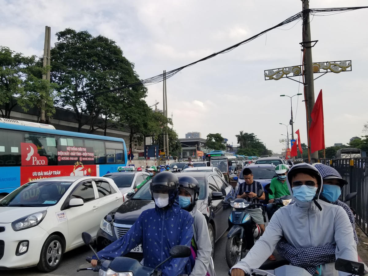 Tắc nghẽn giao thông chỉ diễn ra cục bộ ở một vài điểm.