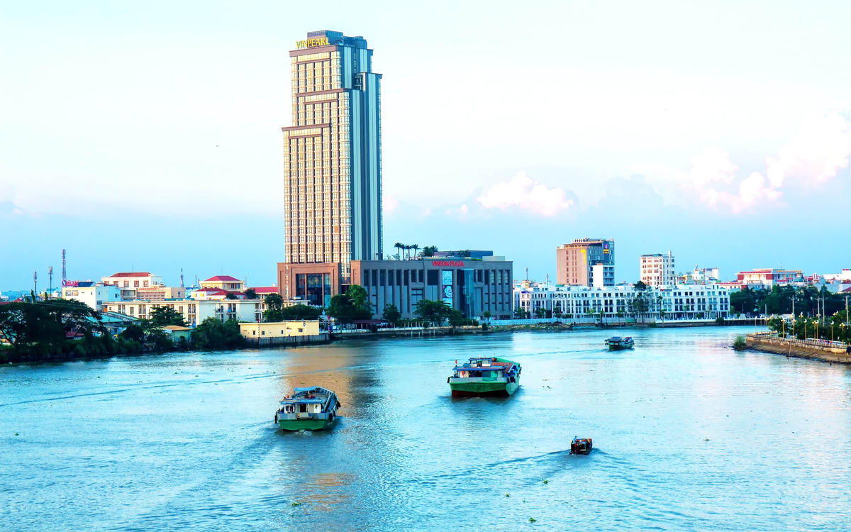 Đô thị TP Cần Thơ ngày càng phát triển văn minh, hiện đại.